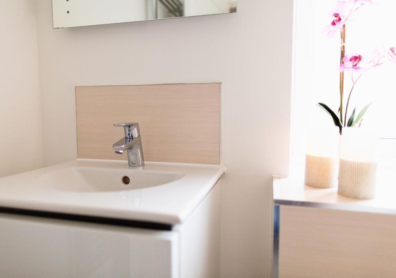 Villa Stunning 2 Bed With Private Patio And Free Parking à Cheltenham Extérieur photo